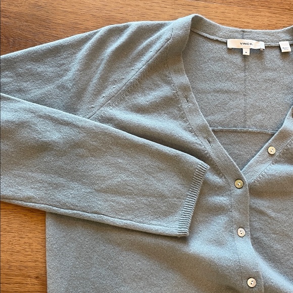 Vince Cardigan Shell Button Cashmere - Picture 6 of 7